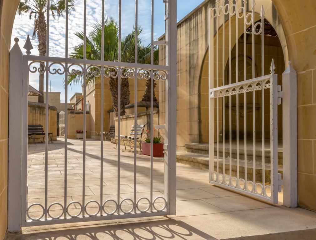 Villa Al Faro B&B Ghammar Екстериор снимка