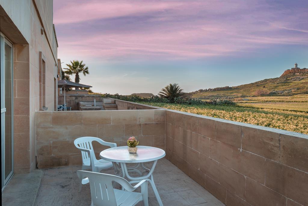 Villa Al Faro B&B Ghammar Екстериор снимка