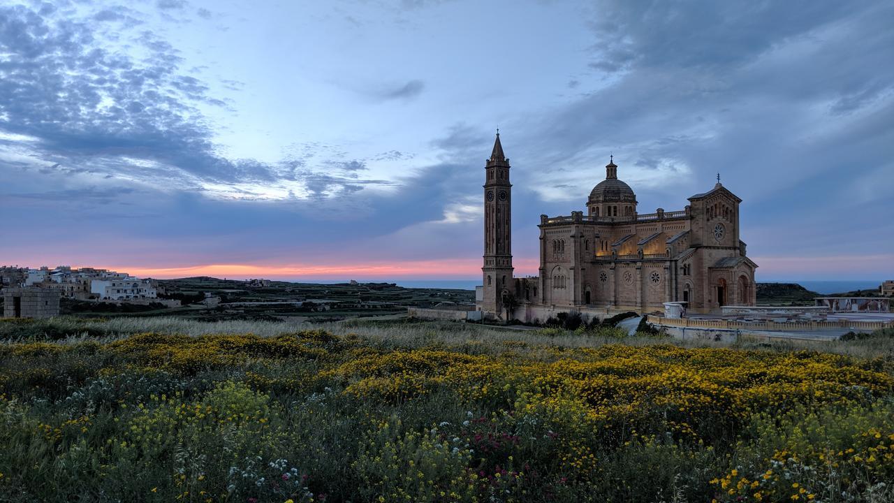 Villa Al Faro B&B Ghammar Екстериор снимка